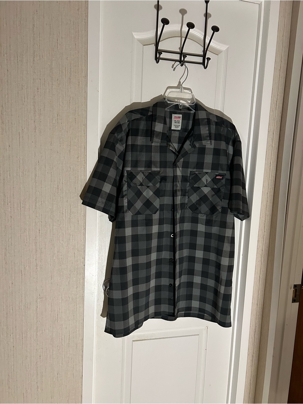 Dickies Men’s Short Sleeve Black and Gray Plaid Button-Down Shirt